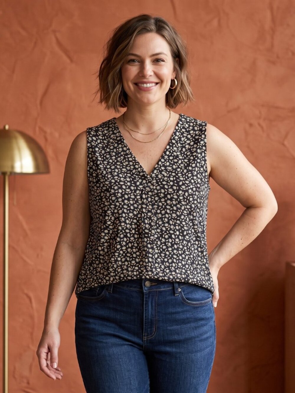 Croft & Barrow V-Neck Sleeveless Floral Blouse Large